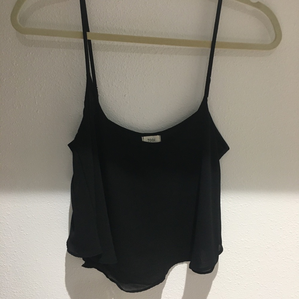 Crop top with adjustable straps